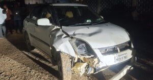 మద్యం మత్తులో యువకుల హంగామా