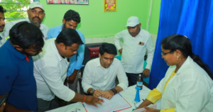 బొప్పల్లి పీహెచ్‌సీని ఆకస్మికంగా తనిఖీ చేసిన ఎమ్మెల్యే…